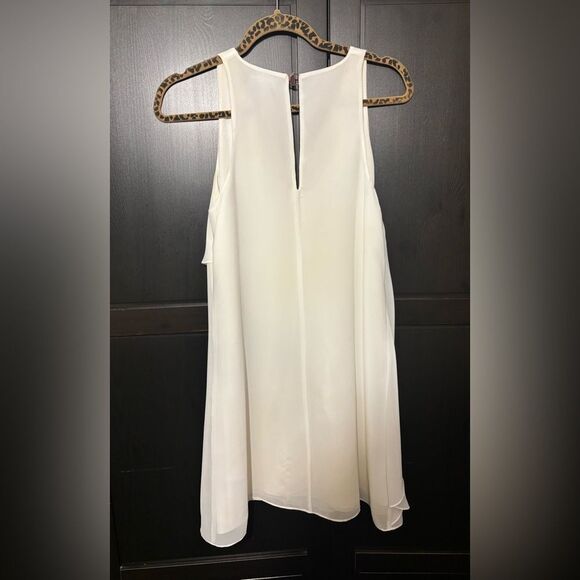 Marciano White Dress - Picture 3 of 4